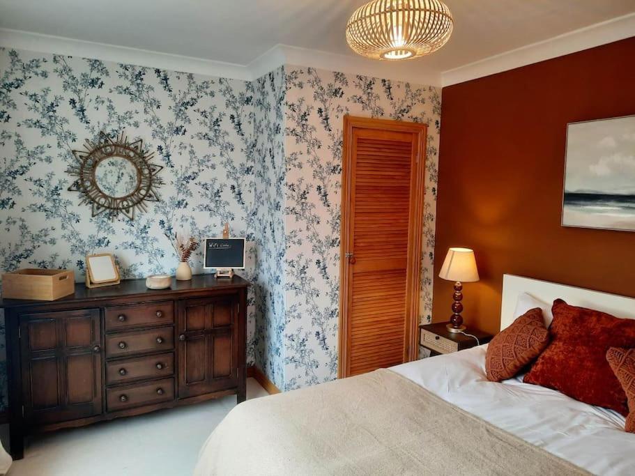 - The Holly Tree House - Villa Bushmills Exterior photo